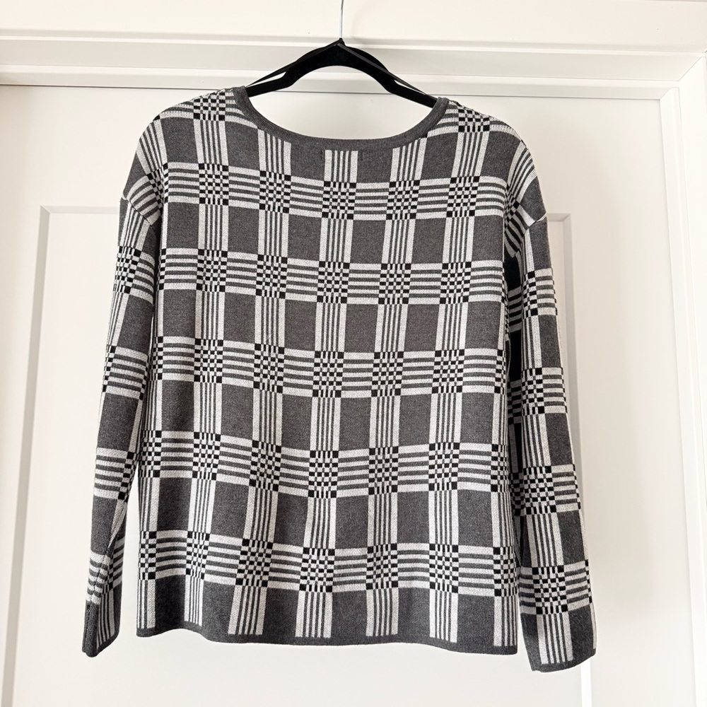NWOT- Lety & Me Plaid/Geo Pattern Long Sleeve Sweater Sz Petite Med - Picture 2 of 10
